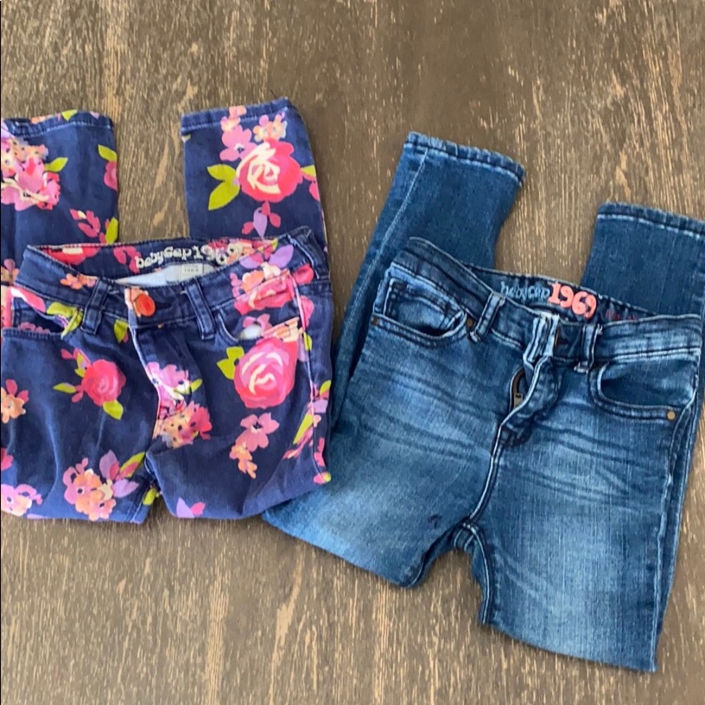 Bundle of 2 4T girl Baby Gap Skinny Jeans